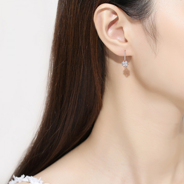 Korean style lucky four-leaf clover 925 sterling silver earrings