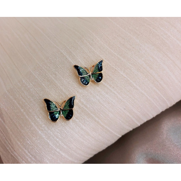 Korean style 925 simple green butterfly earrings