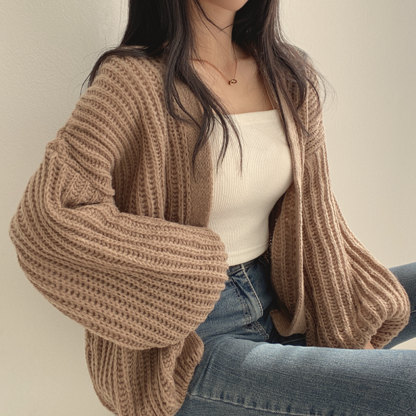 Korean style languid wind lantern sleeve knitted coat